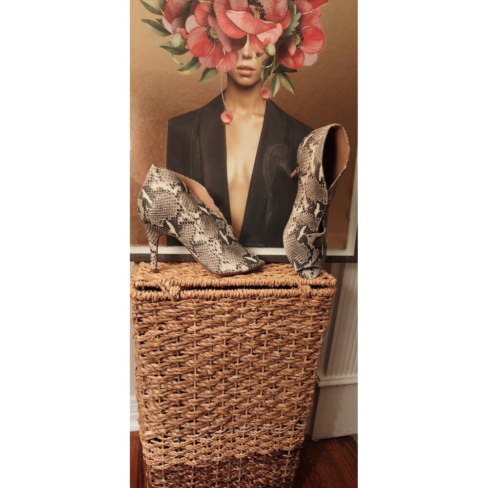 Halogen Rowen Fall/Winter Bootie in Natural Snake Printed Leather Sz 7.5